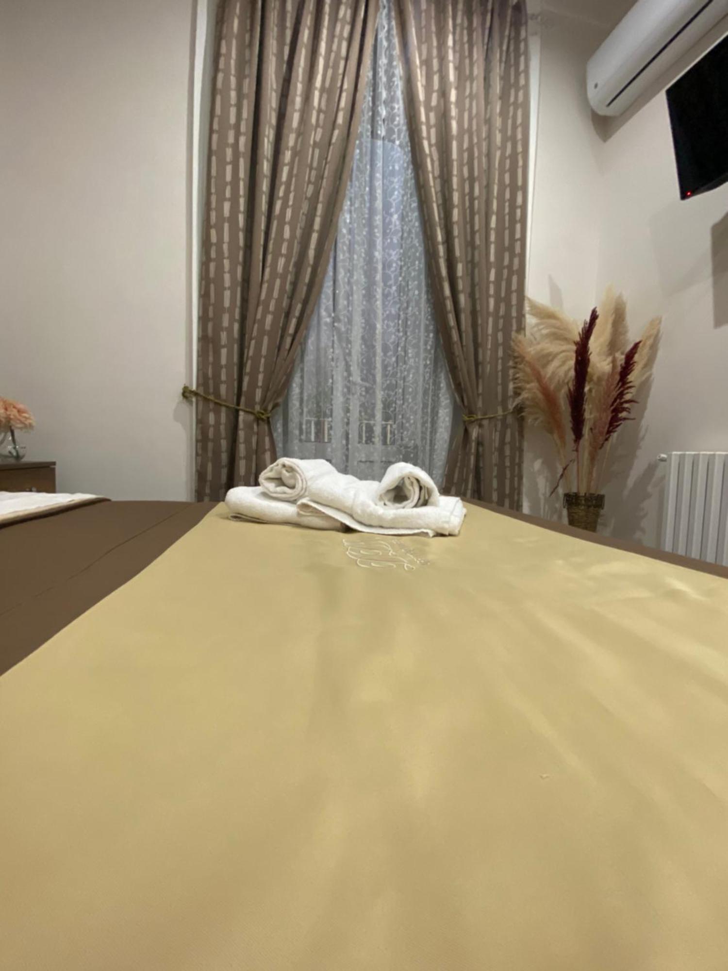 Bed & Breakfast La Dimora Dei Borboni Napoli