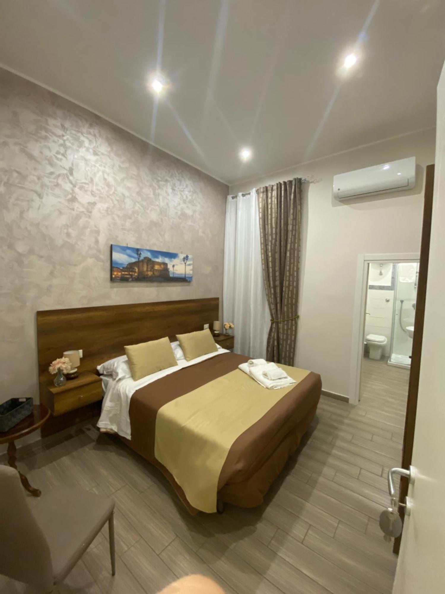 La Dimora Dei Borboni Bed & Breakfast Napoli